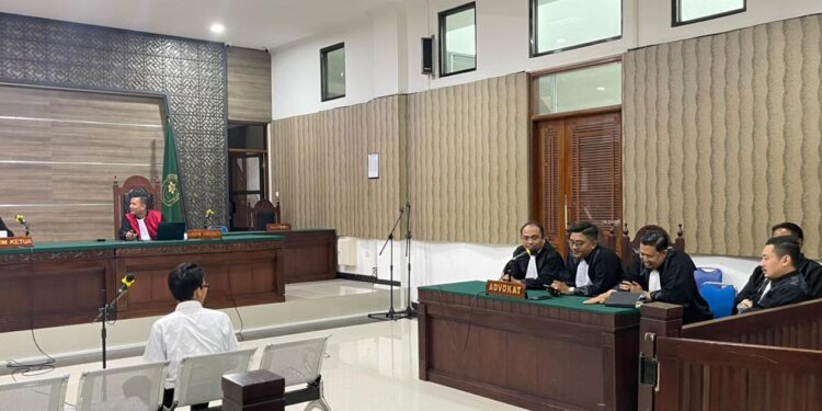 Di Antara Dinding Penjara dan Mimpi Kuliah: Vonis Percobaan untuk Faiz